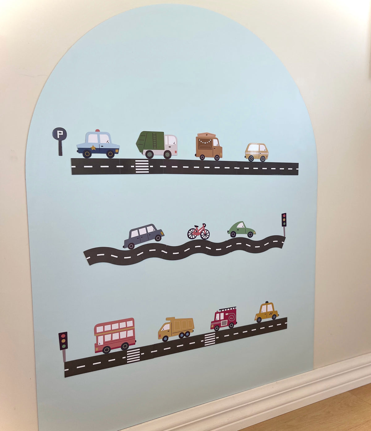 Magnetic Roads and Vehicle Set (Pre-Sale)