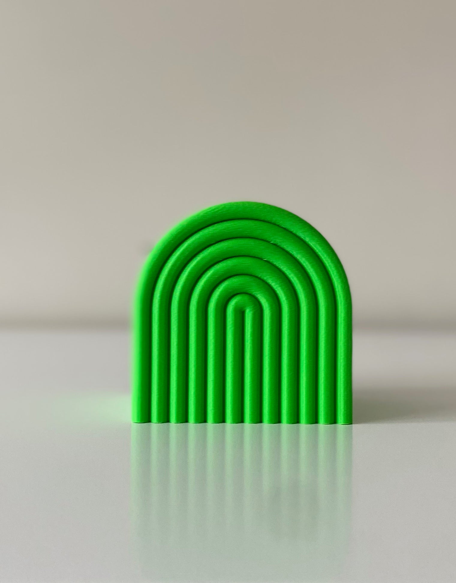 MagMe Magnetic Pen Holder